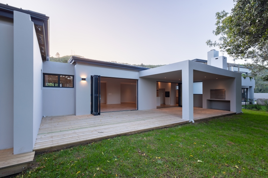 To Let 3 Bedroom Property for Rent in Twin Rivers Western Cape